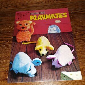 Plush-Pelt Playmates Sewing Pattern Booklet (Mangelson & Sons, 1977)